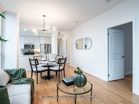 Photo 6 at 707 - 530 St Clair Avenue W, Cedarvale, Toronto Photo 6 at 707 - 530 St Clair Avenue W, Cedarvale, Toronto