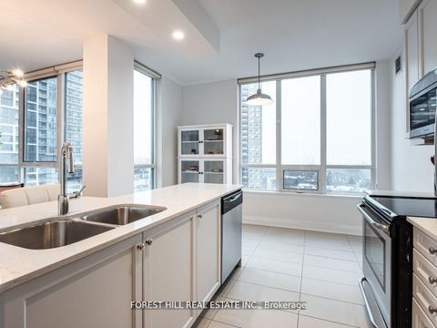 Photo 8 at 707 - 530 St Clair Avenue W, Cedarvale, Toronto Photo 8 at 707 - 530 St Clair Avenue W, Cedarvale, Toronto