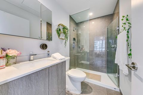 Photo 5 at 1805 - 1926 Lake Shore Boulevard W, Swansea, Toronto