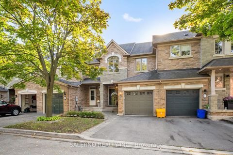 Photo 2 at 2 - 180 Blue Willow Drive, East Woodbridge, Vaughan