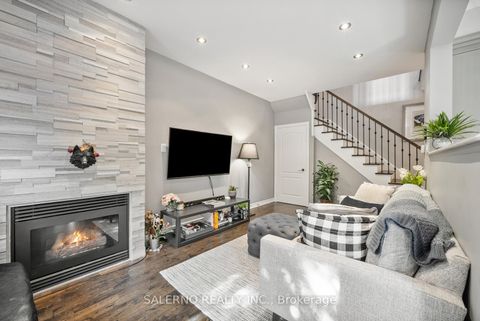 Photo 12 at 2 - 180 Blue Willow Drive, East Woodbridge, Vaughan