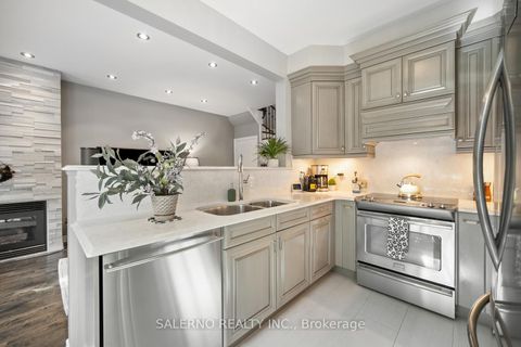 Photo 17 at 2 - 180 Blue Willow Drive, East Woodbridge, Vaughan