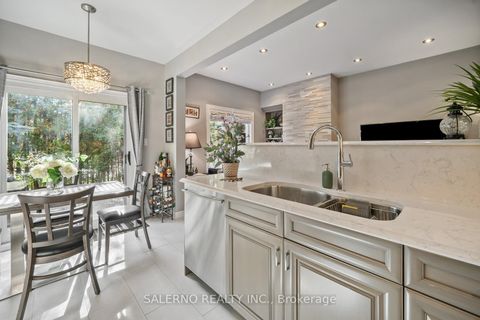 Photo 19 at 2 - 180 Blue Willow Drive, East Woodbridge, Vaughan