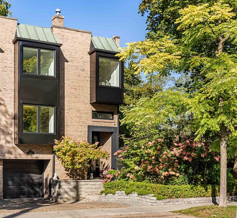 Photo 0 at 60 South Drive, Moore Park, Toronto