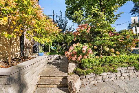 Photo 1 at 60 South Drive, Moore Park, Toronto