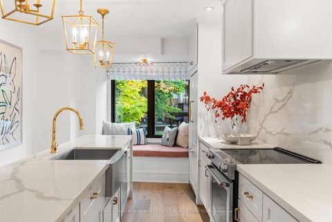 Photo 15 at 60 South Drive, Moore Park, Toronto
