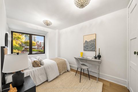 Photo 27 at 60 South Drive, Moore Park, Toronto