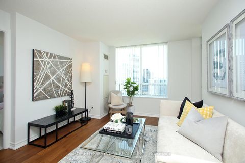 Photo 7 at PH12 - 23 Oneida Crescent, Langstaff, Richmond Hill