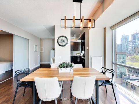 Photo 8 at 905 - 116 George Street, Moss Park, Toronto