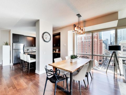 Photo 9 at 905 - 116 George Street, Moss Park, Toronto