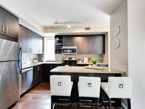 Photo 12 at 905 - 116 George Street, Moss Park, Toronto