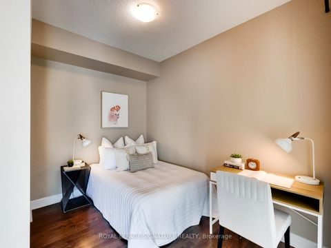 Photo 22 at 905 - 116 George Street, Moss Park, Toronto