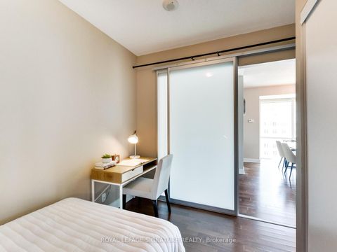 Photo 24 at 905 - 116 George Street, Moss Park, Toronto