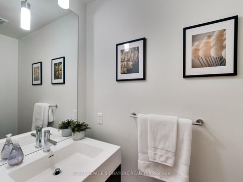 Photo 25 at 905 - 116 George Street, Moss Park, Toronto