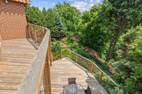 Photo 1 at 4 Saddletree Drive, Steeles, Toronto