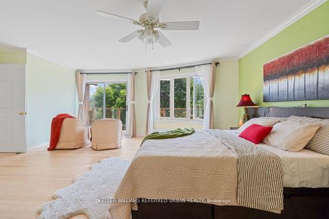 Photo 13 at 4 Saddletree Drive, Steeles, Toronto