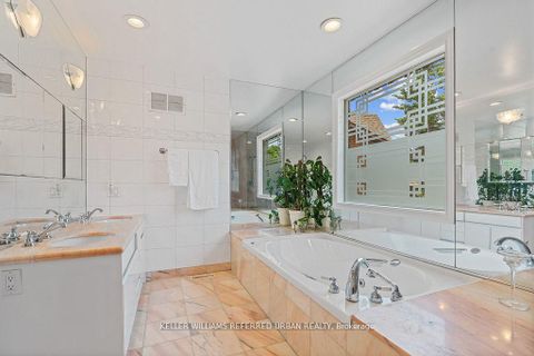 Photo 16 at 4 Saddletree Drive, Steeles, Toronto