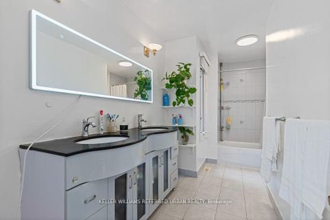 Photo 21 at 4 Saddletree Drive, Steeles, Toronto