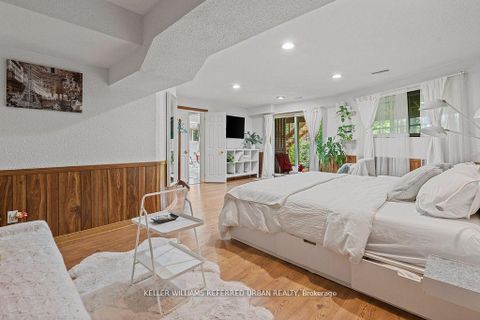 Photo 32 at 4 Saddletree Drive, Steeles, Toronto