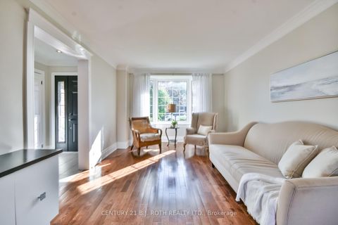 Photo 5 at 25 Keats Drive, Letitia Heights, Barrie