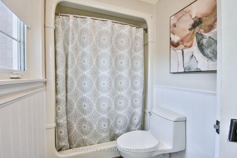 Photo 25 at 25 Keats Drive, Letitia Heights, Barrie