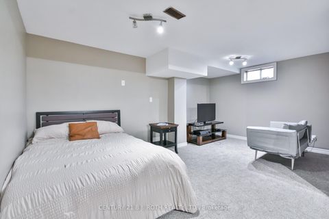 Photo 32 at 25 Keats Drive, Letitia Heights, Barrie