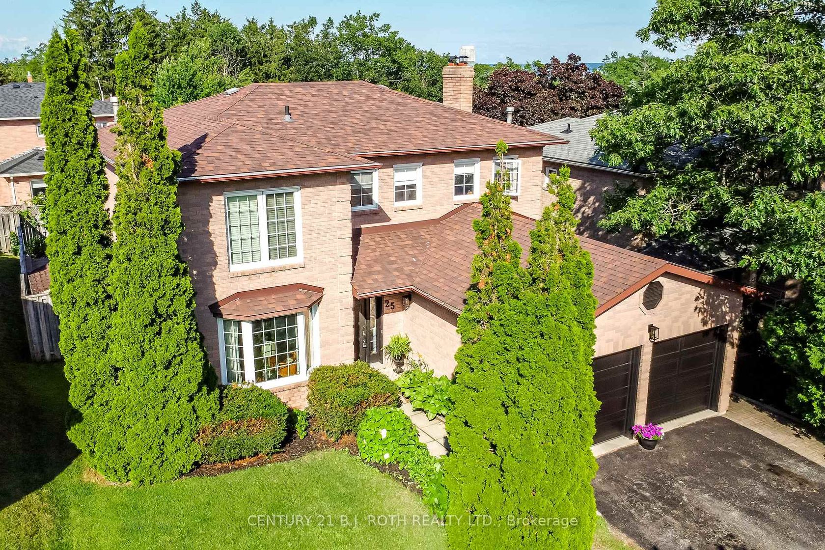 25 Keats Drive, Letitia Heights, Barrie photo number 2