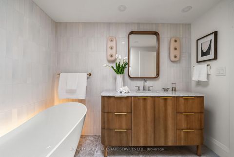 Photo 20 at 334 - 40 Oaklands Avenue, St. Clair, Toronto