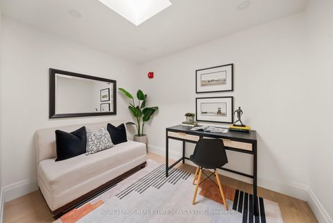 Photo 22 at 334 - 40 Oaklands Avenue, St. Clair, Toronto