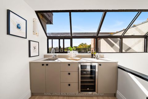 Photo 23 at 334 - 40 Oaklands Avenue, St. Clair, Toronto