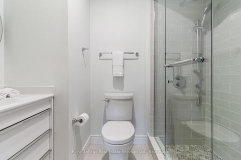 Photo 23 at 1236 McCraney Street E, CP College Park, Oakville