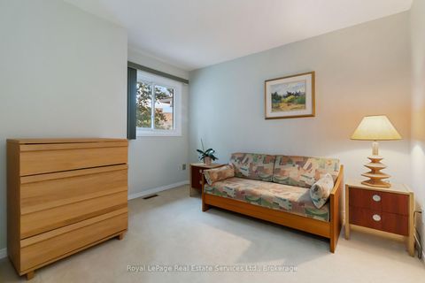 Photo 26 at 1236 McCraney Street E, CP College Park, Oakville