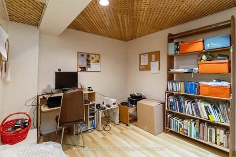 Photo 33 at 1236 McCraney Street E, CP College Park, Oakville