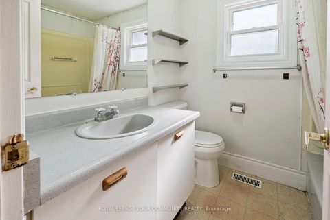 Photo 16 at 71 Geddes Crescent, Northwest, Barrie Photo 16 at 71 Geddes Crescent, Northwest, Barrie