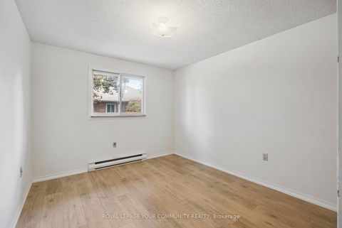 Photo 17 at 71 Geddes Crescent, Northwest, Barrie Photo 17 at 71 Geddes Crescent, Northwest, Barrie