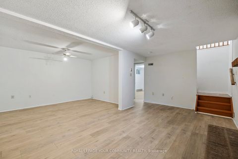 Photo 23 at 71 Geddes Crescent, Northwest, Barrie