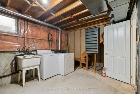 Photo 35 at 71 Geddes Crescent, Northwest, Barrie