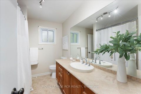 Photo 11 at 153 Stickwood Court, College Manor, Newmarket