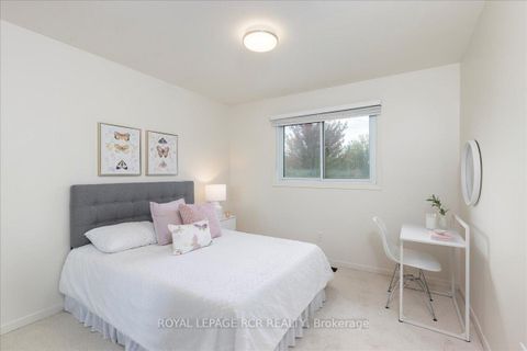 Photo 12 at 153 Stickwood Court, College Manor, Newmarket