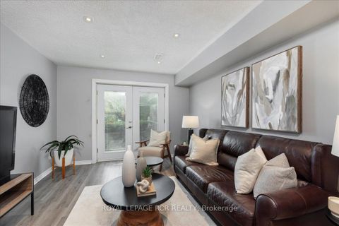 Photo 18 at 153 Stickwood Court, College Manor, Newmarket