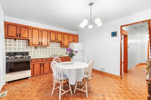 Photo 9 at 244 Grace Street, Little Italy, Toronto Photo 9 at 244 Grace Street, Little Italy, Toronto