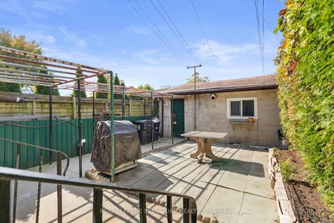 Photo 26 at 244 Grace Street, Little Italy, Toronto Photo 26 at 244 Grace Street, Little Italy, Toronto