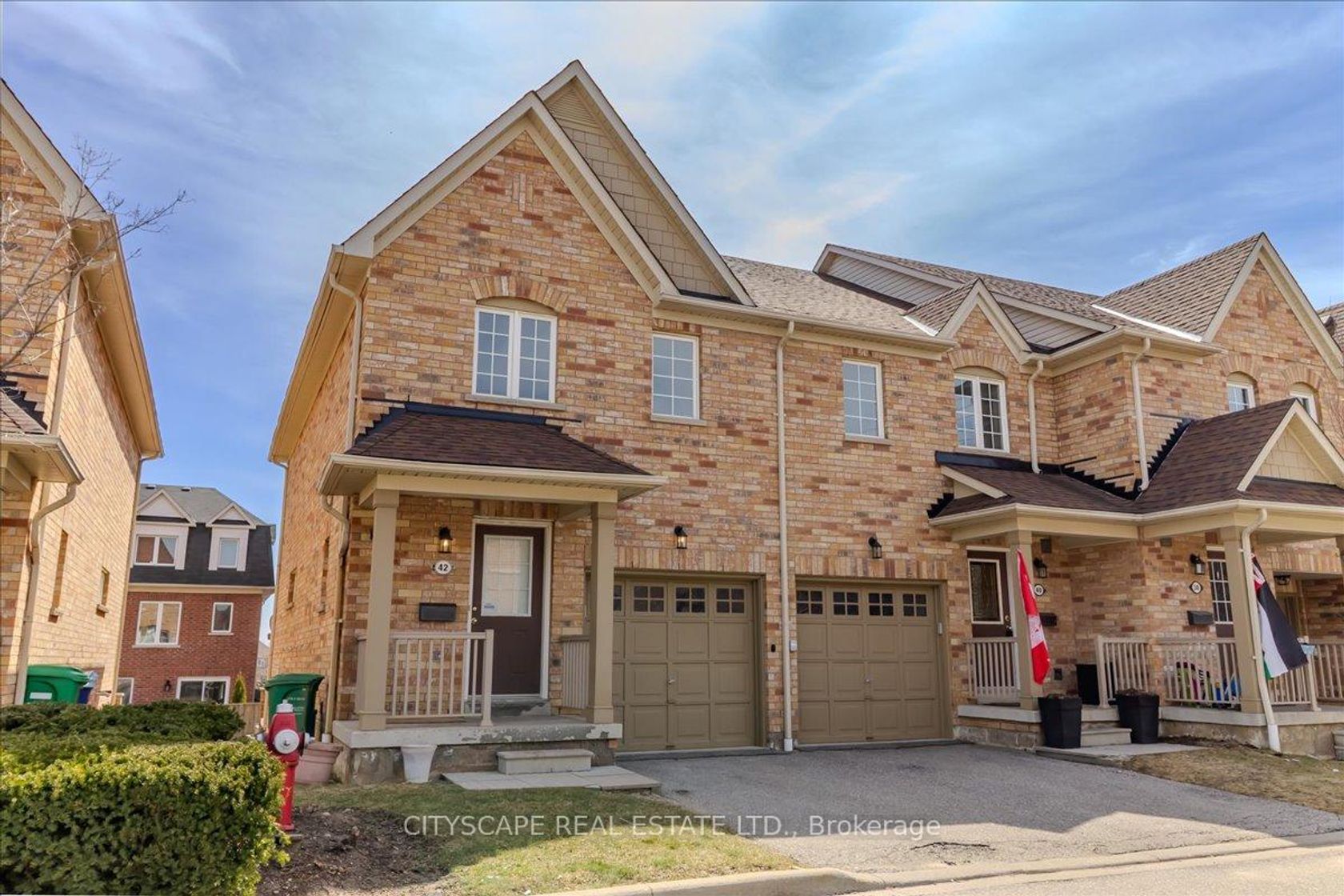 42 - 3950 Erin Centre Boulevard, Churchill Meadows, Mississauga by Loree Meneguzzi Real Estate 42 - 3950 Erin Centre Boulevard, Churchill Meadows, Mississauga