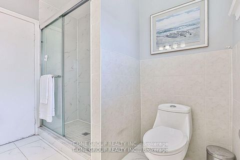 Photo 8 at 168 Mckee Avenue, Willowdale East, Toronto