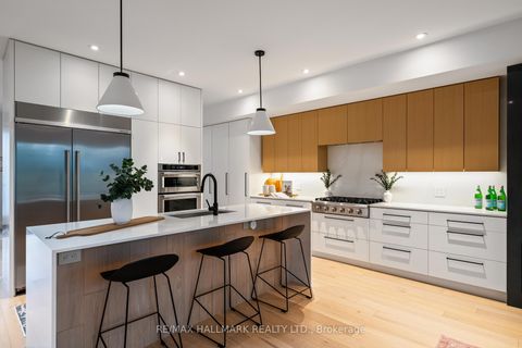 Photo 8 at 27 Glencrest Boulevard, Parkview, Toronto