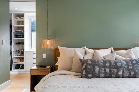 Photo 15 at 27 Glencrest Boulevard, Parkview, Toronto