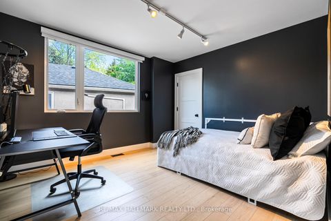 Photo 20 at 27 Glencrest Boulevard, Parkview, Toronto