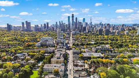 Photo 39 at 907/908 - 63 St Clair Avenue W, St. Clair, Toronto