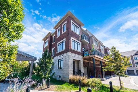 Photo 2 at 18 John Greene Lane, Rouge Woods, Richmond Hill