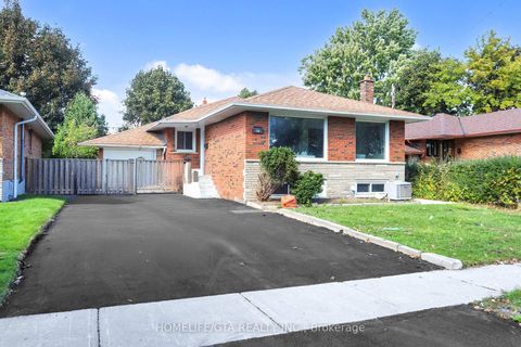 Photo 0 at 16 Woolwick Drive, Woburn, Toronto